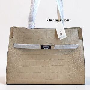 NWT Tory Burch LEE RADZIWILL EMBOSSED TOTE Large